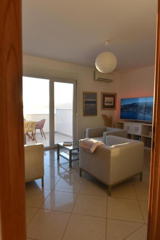 Butique Maris Apartment Комарна Стая снимка